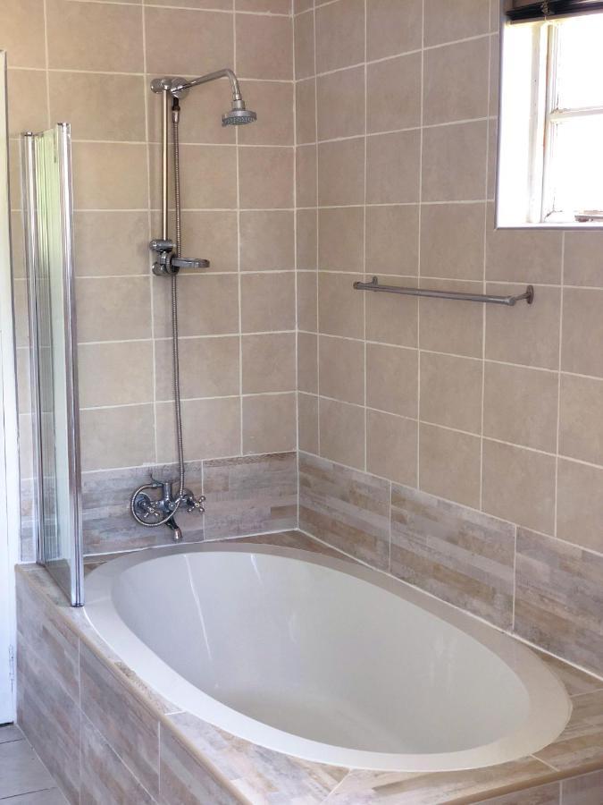 Blue Crane Guesthouse 마세루 외부 사진