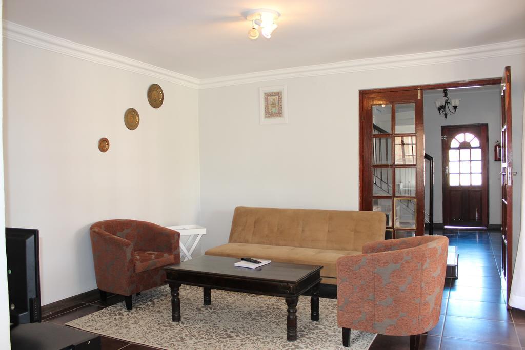 Blue Crane Guesthouse 마세루 외부 사진